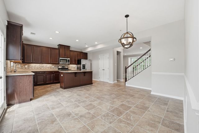 2305 Pointe View Drive, Adams Twp, PA 16046