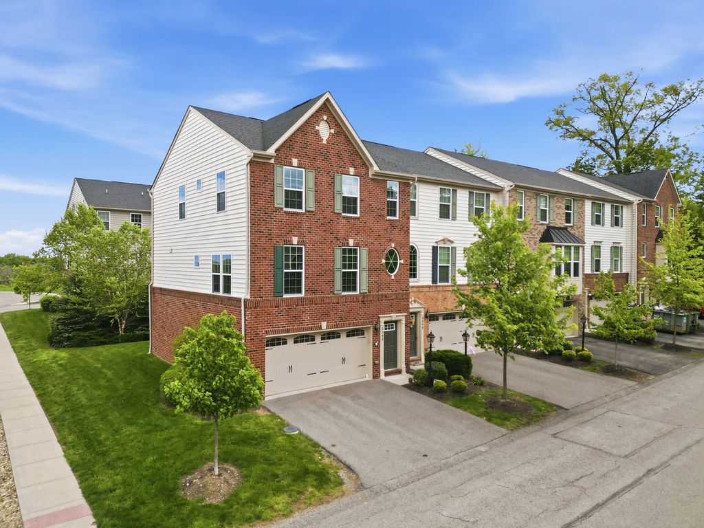 2305 Pointe View Drive, Adams Twp, PA 16046
