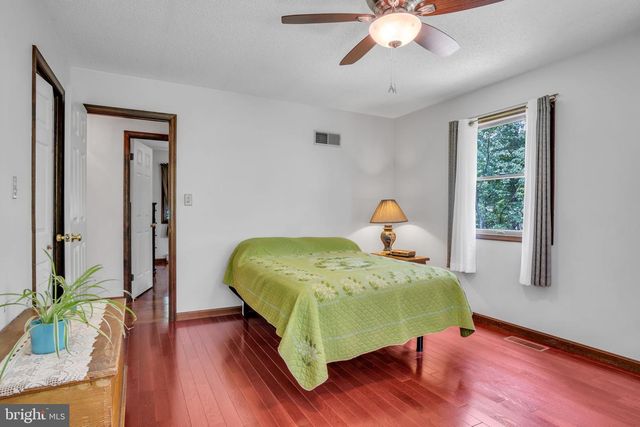 350 POPLAR RD, Dillsburg, PA 17019