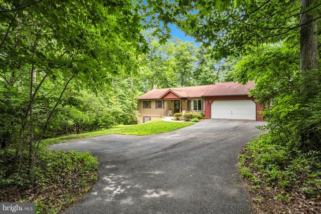 350 POPLAR RD, Dillsburg, PA 17019