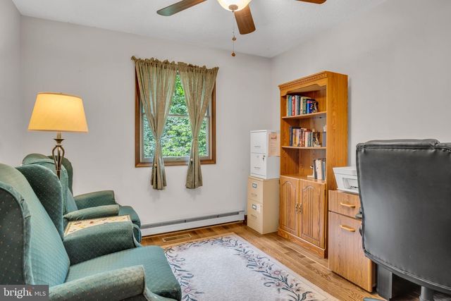 350 POPLAR RD, Dillsburg, PA 17019