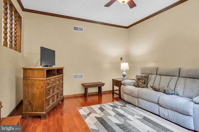 350 POPLAR RD, Dillsburg, PA 17019