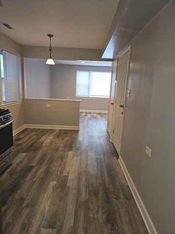 1225 Kenilworth Avenue 1, Berwyn, IL 60402