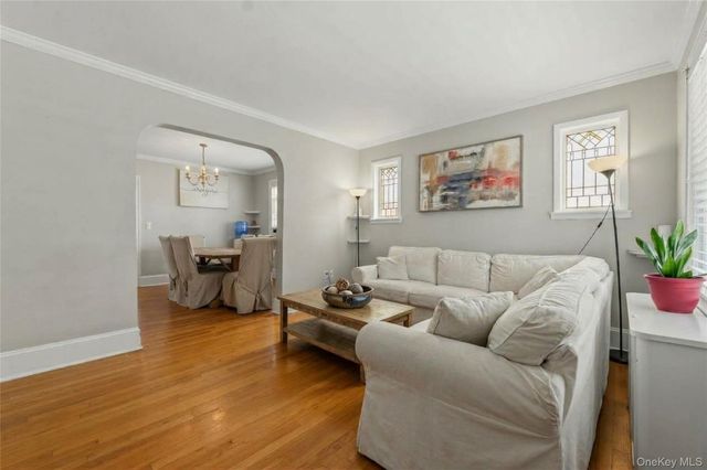 51 Sterling Avenue, Yonkers, NY 10704