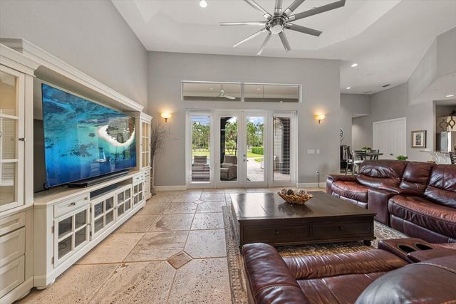 18731 CROOKED LANE, Lutz, FL 33548