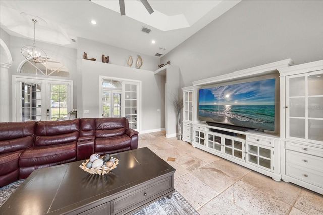 18731 CROOKED LANE, Lutz, FL 33548