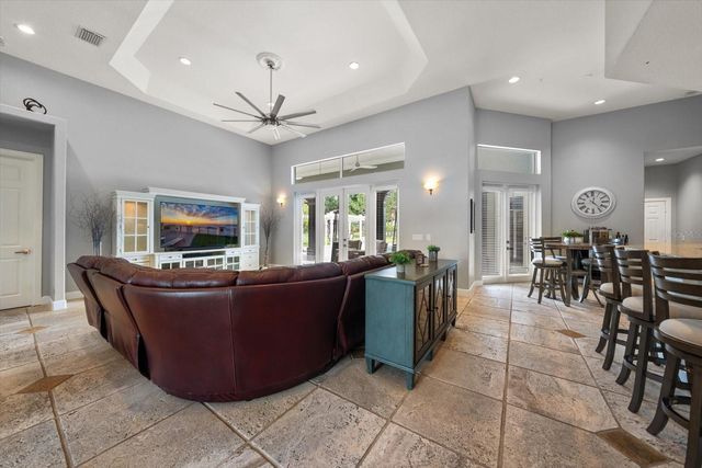 18731 CROOKED LANE, Lutz, FL 33548