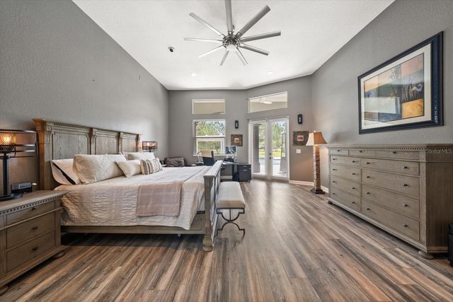 18731 CROOKED LANE, Lutz, FL 33548