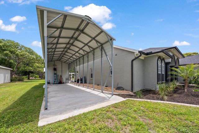 18731 CROOKED LANE, Lutz, FL 33548
