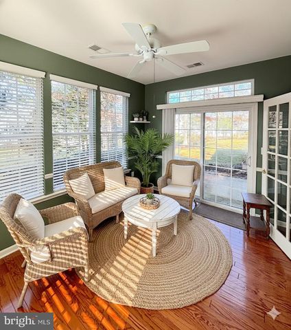 1 MARLOWE CT, Absecon, NJ 08205