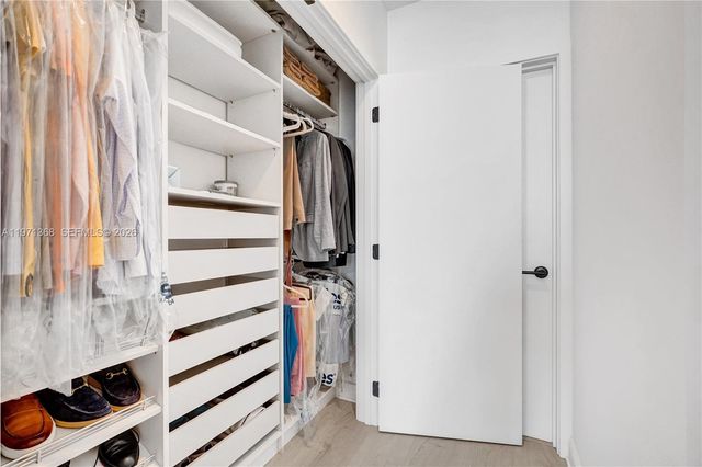 6799 Collins Ave 201, Miami Beach, FL 33141