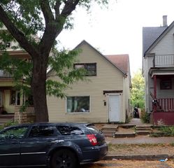 2909 N 16th STREET #2911, Milwaukee, WI 53206