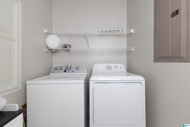 3906 CREST LANDING, Irondale, AL 35210