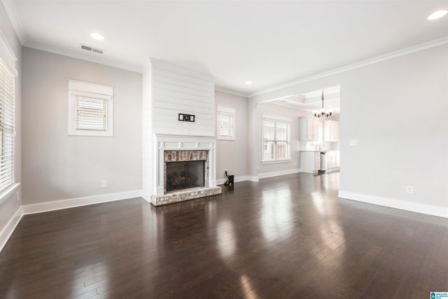 3906 CREST LANDING, Irondale, AL 35210