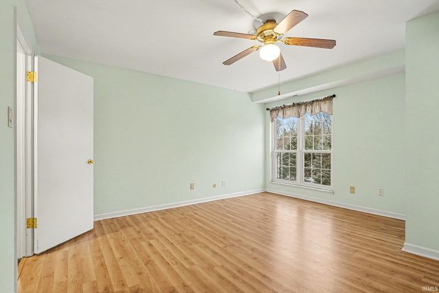 820 Lincolnway West 211, Mishawaka, IN 46544