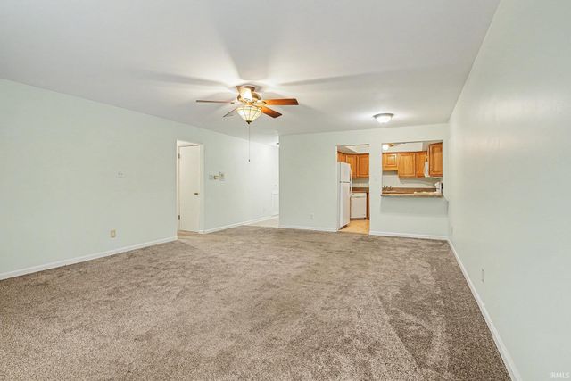 820 Lincolnway West 211, Mishawaka, IN 46544