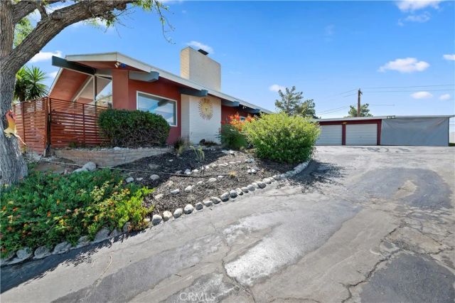 1717 Terrace, Hemet, CA 92544