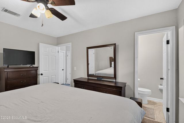208 Pineneedle Court, Hinesville, GA 31313