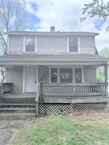 1174 Mercer Avenue, Akron, OH 44307