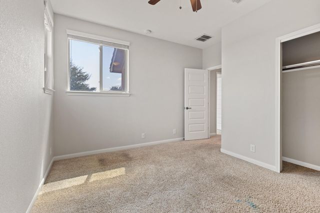 506 Hummingbird LN A, Austin, TX 78734