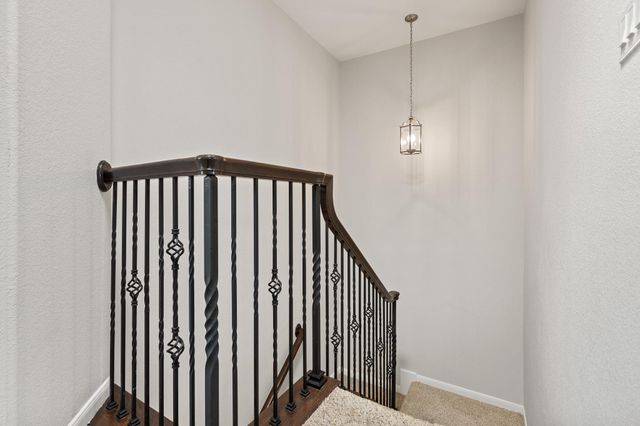 506 Hummingbird LN A, Austin, TX 78734