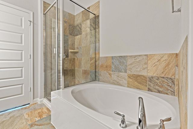 506 Hummingbird LN A, Austin, TX 78734