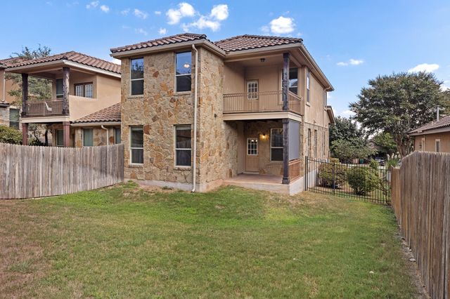 506 Hummingbird LN A, Austin, TX 78734