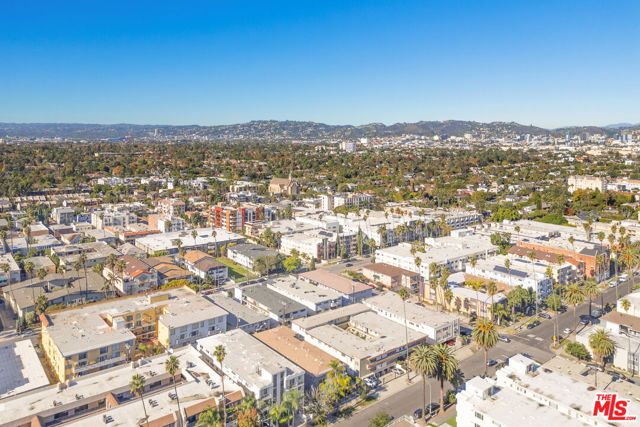 406 S St Andrews Place, Los Angeles, CA 90020