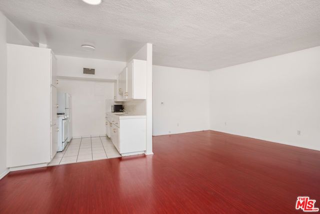 406 S St Andrews Place, Los Angeles, CA 90020