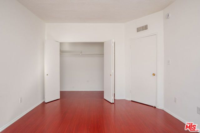 406 S St Andrews Place, Los Angeles, CA 90020