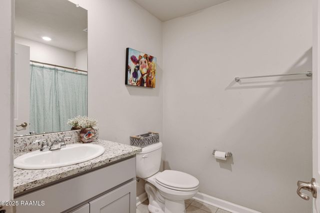 132 Abbeywood Court, Youngsville, LA 70592