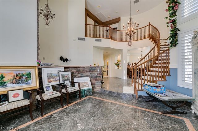 10 Gulf Pines Avenue, Las Vegas, NV 89148