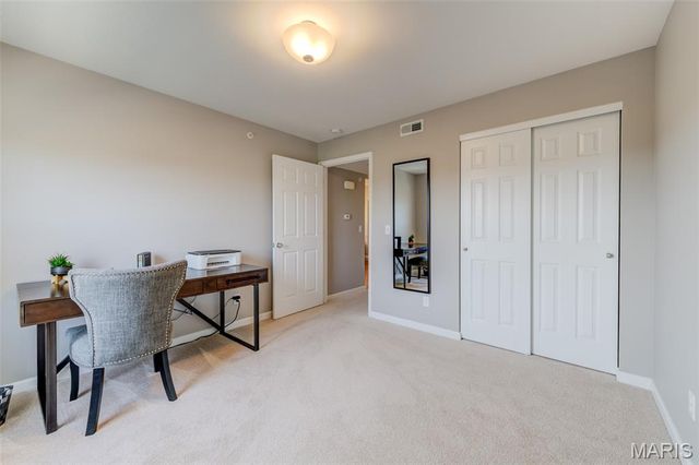 633 Bordeaux Way, St Peters, MO 63376