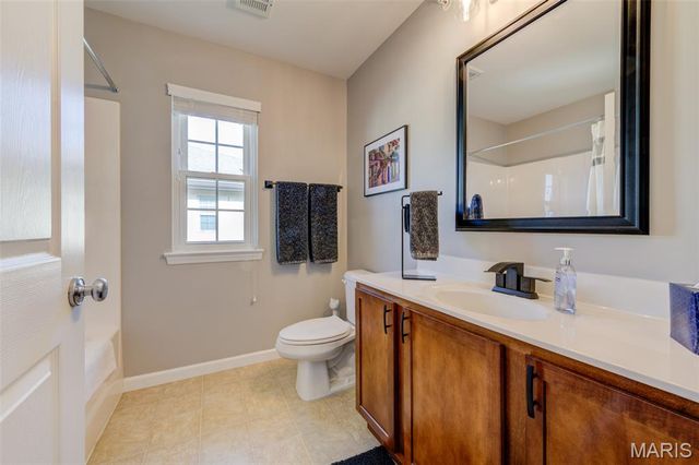 633 Bordeaux Way, St Peters, MO 63376