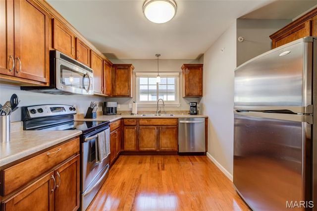 633 Bordeaux Way, St Peters, MO 63376
