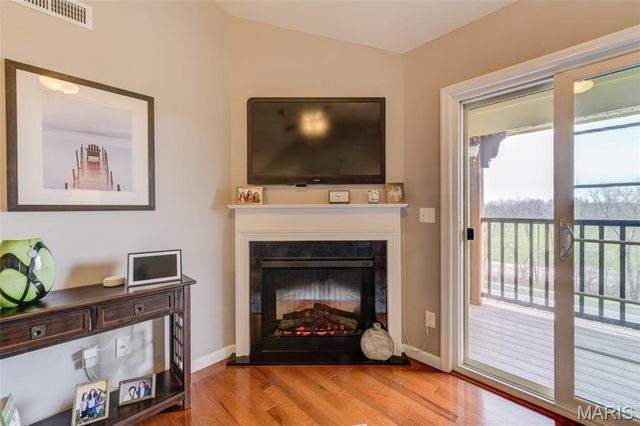 633 Bordeaux Way, St Peters, MO 63376