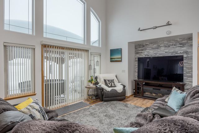 106 CHIEF EVAN DRIVE, Fairbanks, AK 99701