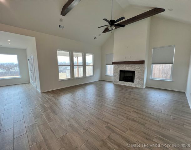 2916 S 8th Street, Broken Arrow, OK 74012