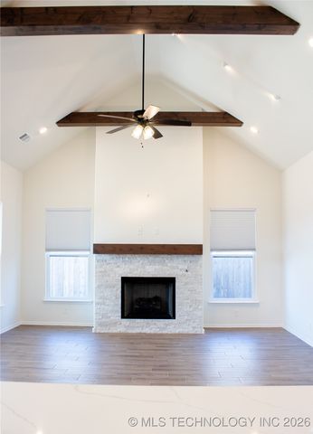 2916 S 8th Street, Broken Arrow, OK 74012