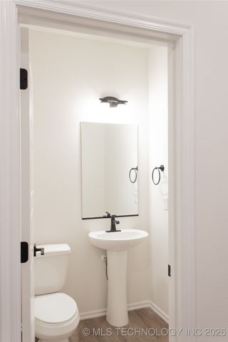 2916 S 8th Street, Broken Arrow, OK 74012