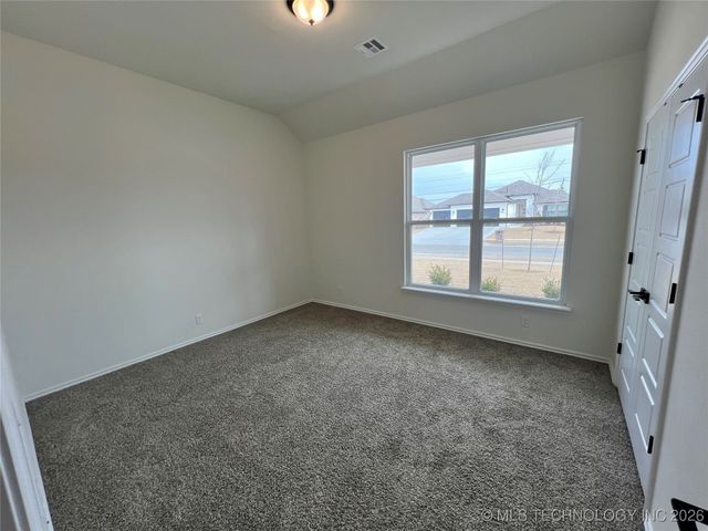 2916 S 8th Street, Broken Arrow, OK 74012