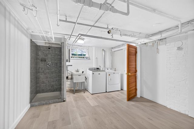 33 Underwood St, Belmont, MA 02478