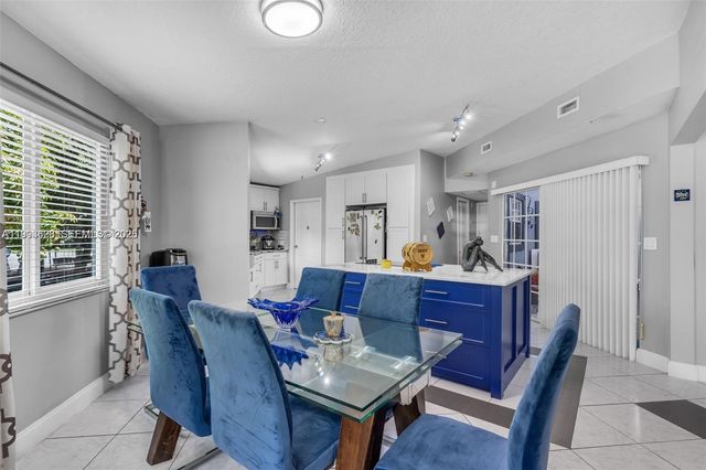 15240 SW 188th St, Miami, FL 33187