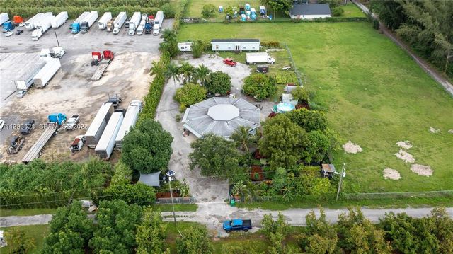 15240 SW 188th St, Miami, FL 33187