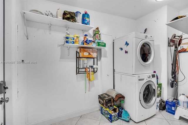 15240 SW 188th St, Miami, FL 33187