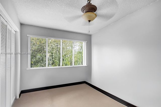 15240 SW 188th St, Miami, FL 33187