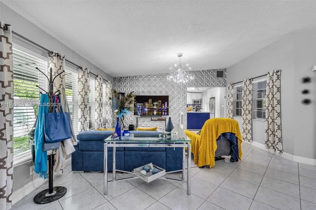 15240 SW 188th St, Miami, FL 33187