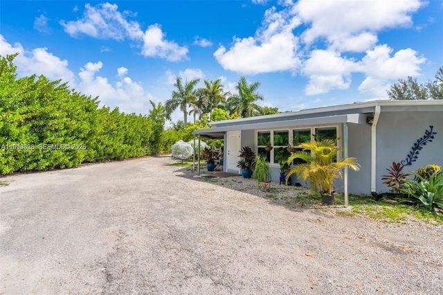 15240 SW 188th St, Miami, FL 33187