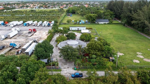 15240 SW 188th St, Miami, FL 33187