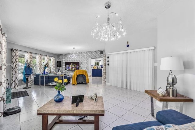 15240 SW 188th St, Miami, FL 33187